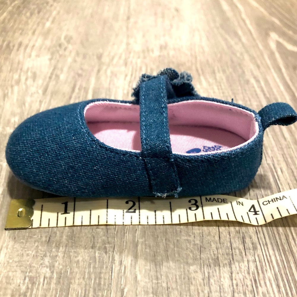 π 3/$9 π Baby Bβgosh Shoes π - Picture 6 of 6